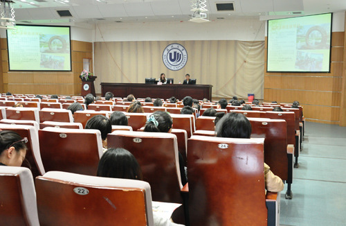 华教基地海角视频
为华裔学生打造出国交流平台